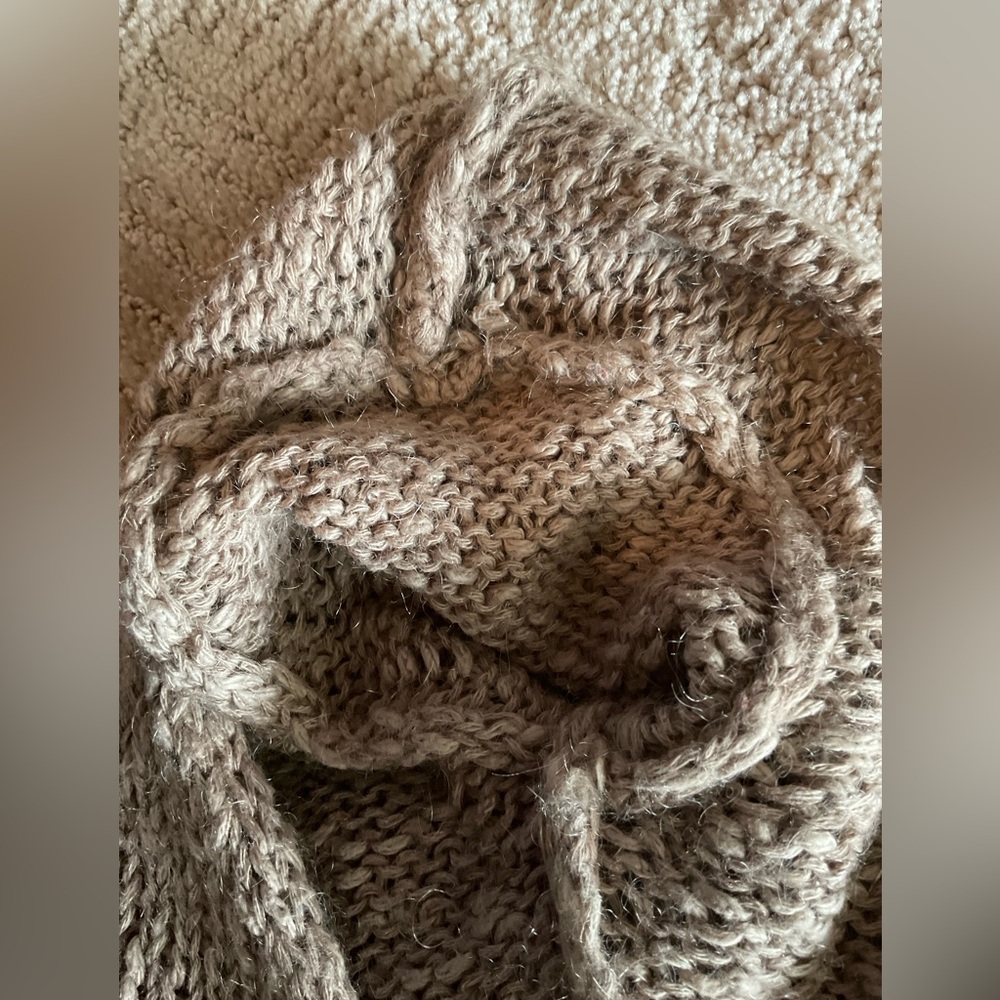🤎✨ Artizia Talula Women Brown Asymmetrical Wool Blend VNeck Loose Knit Sweater S - Picture 10 of 10